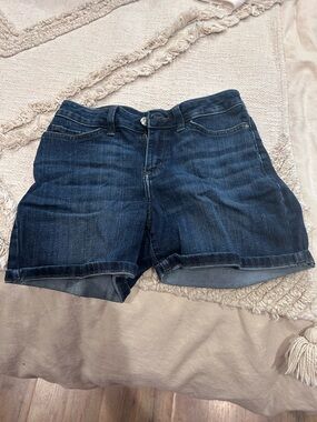 Lee Classic Dark Blue Denim Shorts - Comfortable Women's Jean Shorts